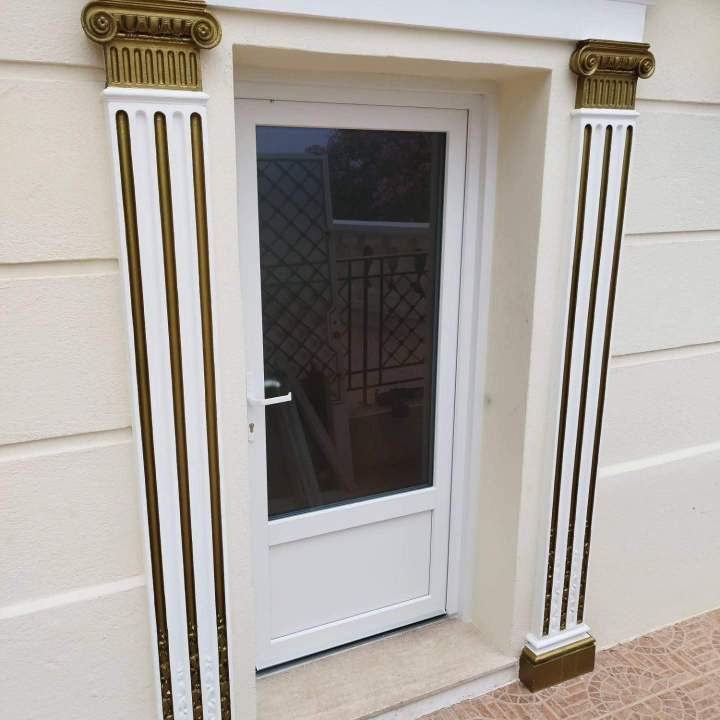 Entreprise de menuiserie pour portes Provence-Alpes-Côte d'Azur