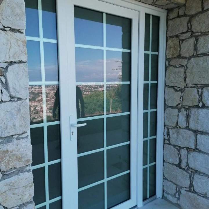 Fabrication de porte Provence-Alpes-Côte d'Azur 