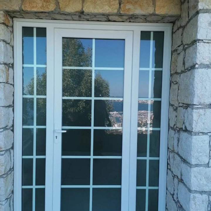 Fabrication de porte Provence-Alpes-Côte d'Azur 